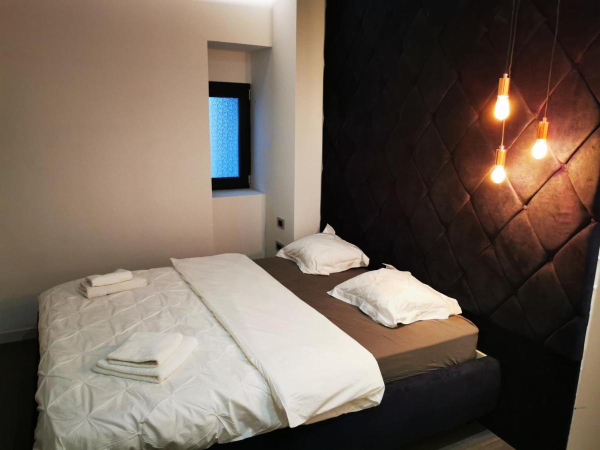 Apartment And Rooms Marinac Zagreb Extérieur photo